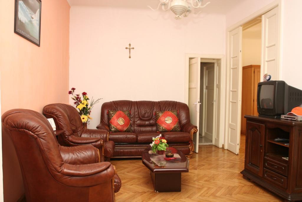 Hotel Ss Residence Unirii 布加勒斯特 外观 照片