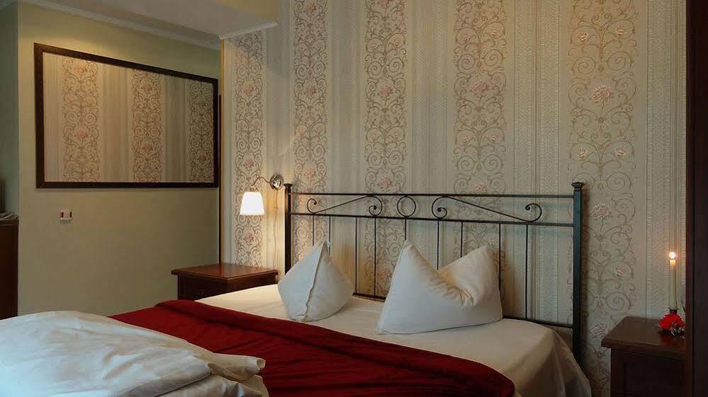 Hotel Ss Residence Unirii 布加勒斯特 外观 照片